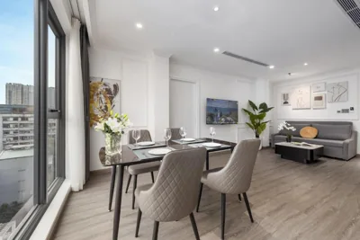 Bitexco Skyline Junior Suite — CityHouse- El Pino Realm at Metro Ben Thanh Market